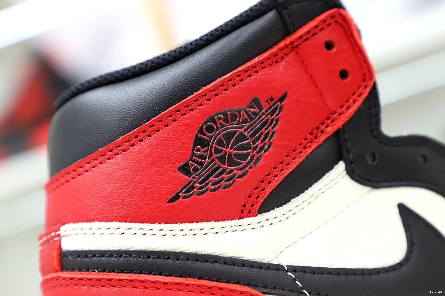 RETRO HIGH AIR JORDAN TOE' 'BRED OG 1 1008